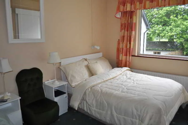Bed & Breakfast Emerville House Cill Airne
